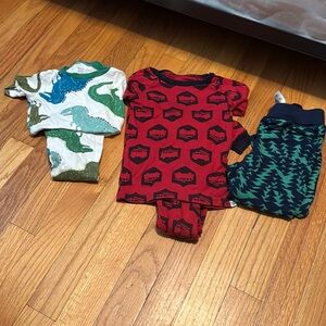 Dinosaur and Tree Print Baby Pajamas Set
